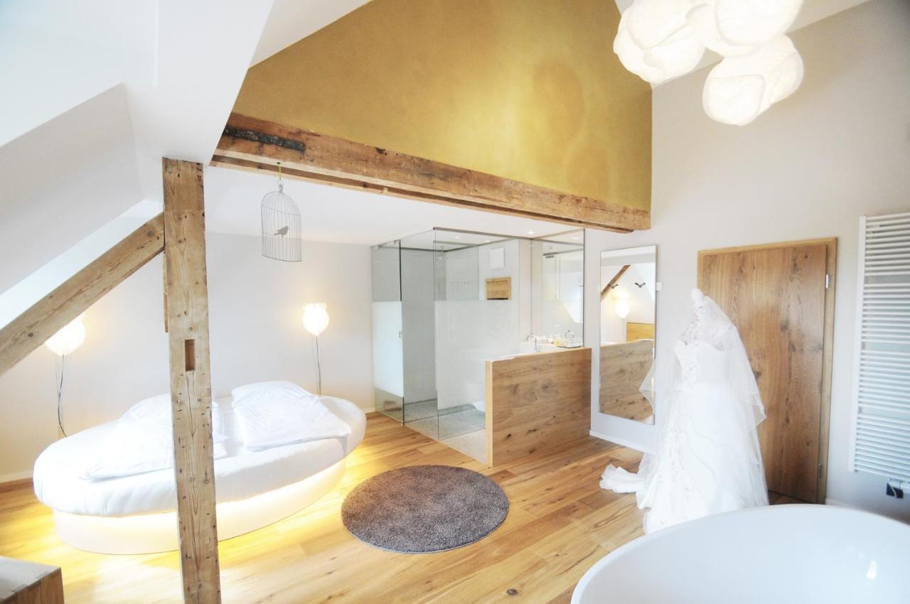 Hotel Waldvogel Leipheim Buitenkant foto