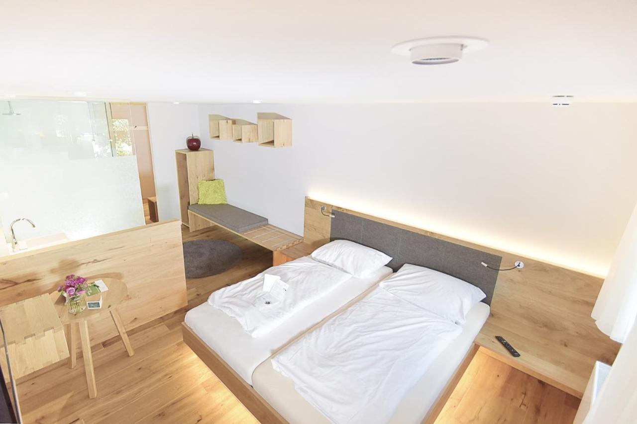 Hotel Waldvogel Leipheim Buitenkant foto