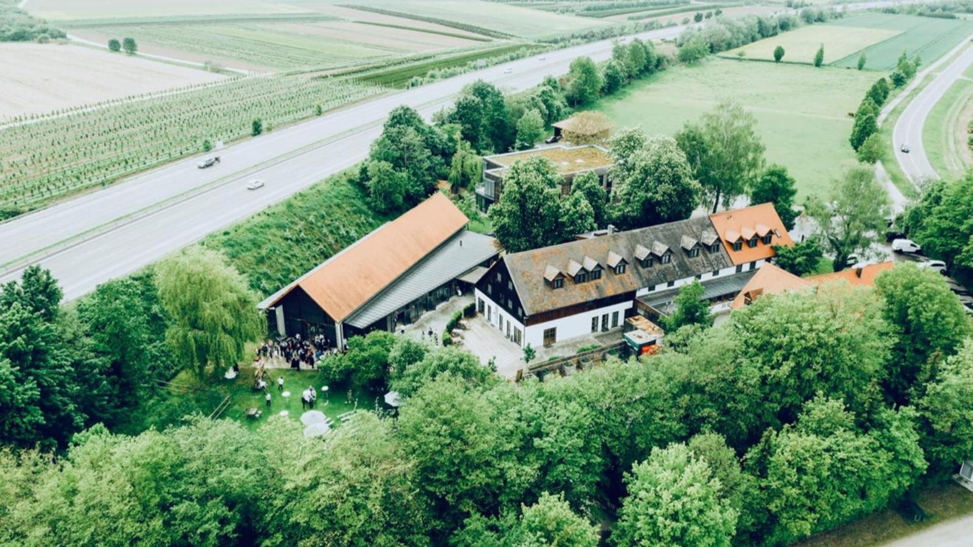 Hotel Waldvogel Leipheim Buitenkant foto